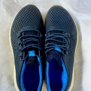 Blue Crocs Sneakers- great condition